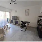 Apartment Beautiful Apartment, Sea, Air Conditioning, Internet Antibes