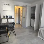 Beautiful Apartment, Sea, Air Conditioning, Internet *
