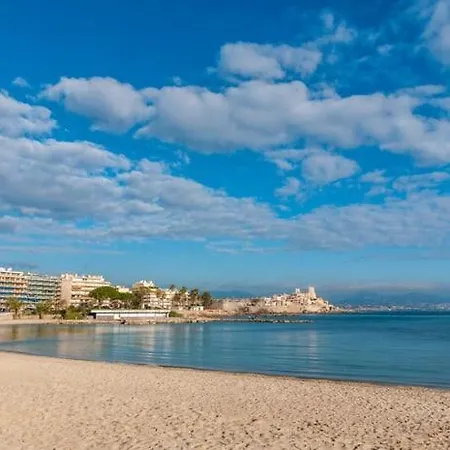 Beautiful Apartment, Sea, Air Conditioning, Internet *