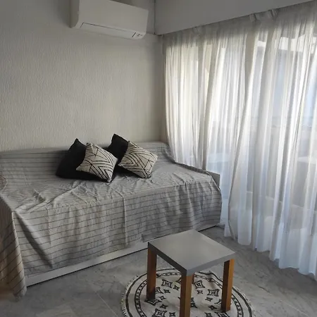 Apartment Beautiful Apartment, Sea, Air Conditioning, Internet Antibes