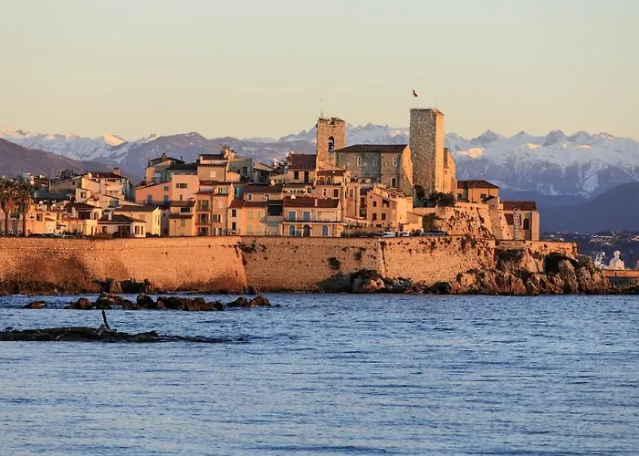 Beautiful Apartment, Sea, Air Conditioning, Internet *