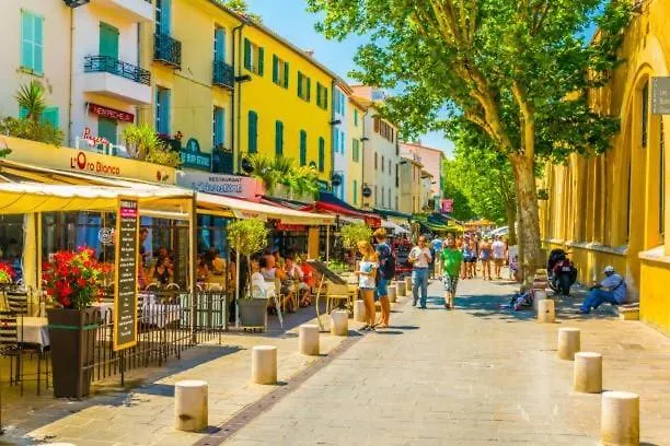 Beautiful Apartment, Sea, Air Conditioning, Internet *