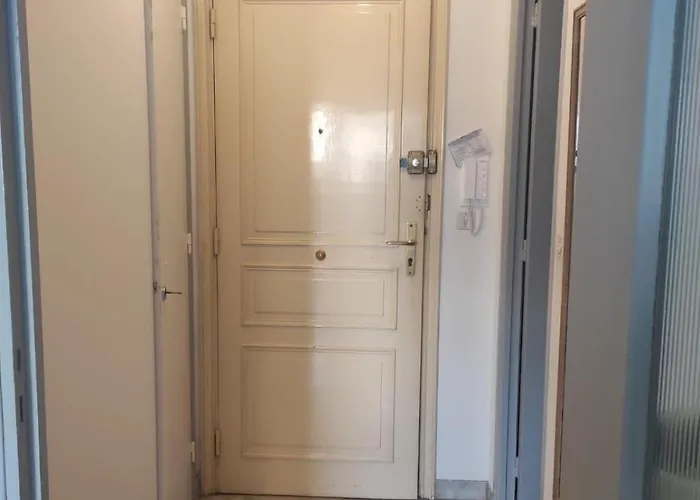 Beautiful Apartment, Sea, Air Conditioning, Internet *